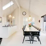 Gorgeous Home In Blavand With Sauna Сasa de vacaciones