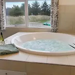 Сasa de vacaciones Gorgeous Home In Blavand With Sauna *