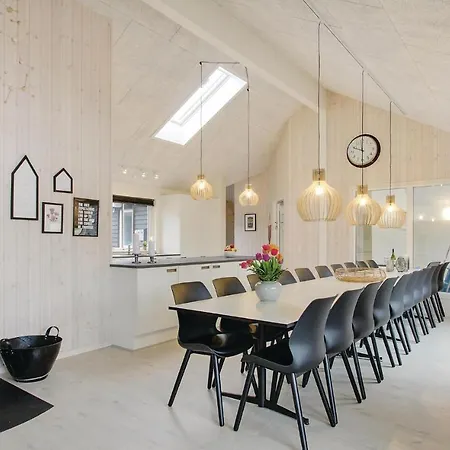 In With Indoor Swimming Pool Holiday home *