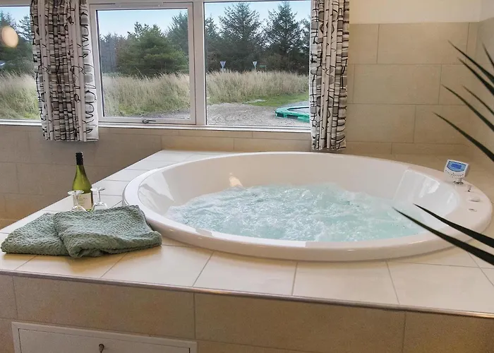 Holiday home Pet Friendly In With Sauna *